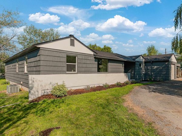 9817 N Colfax Rd, Spokane, WA 99218