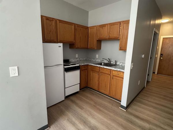 1-3 Central Square, Unit 105, Keene, NH 03431