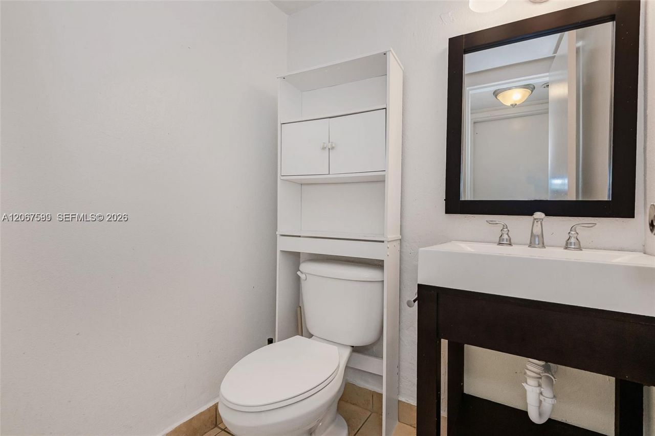1805 Sans Souci Blvd, Unit 532, North Miami, FL 33181 Photo