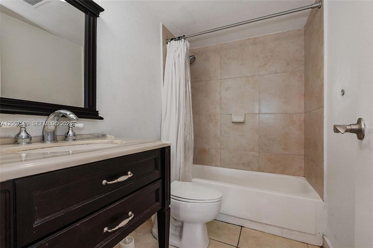 1805 Sans Souci Blvd, Unit 532, North Miami, FL 33181 Photo