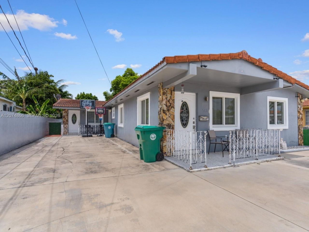 740 NW 32nd Ct , Miami, FL 33125 Photo