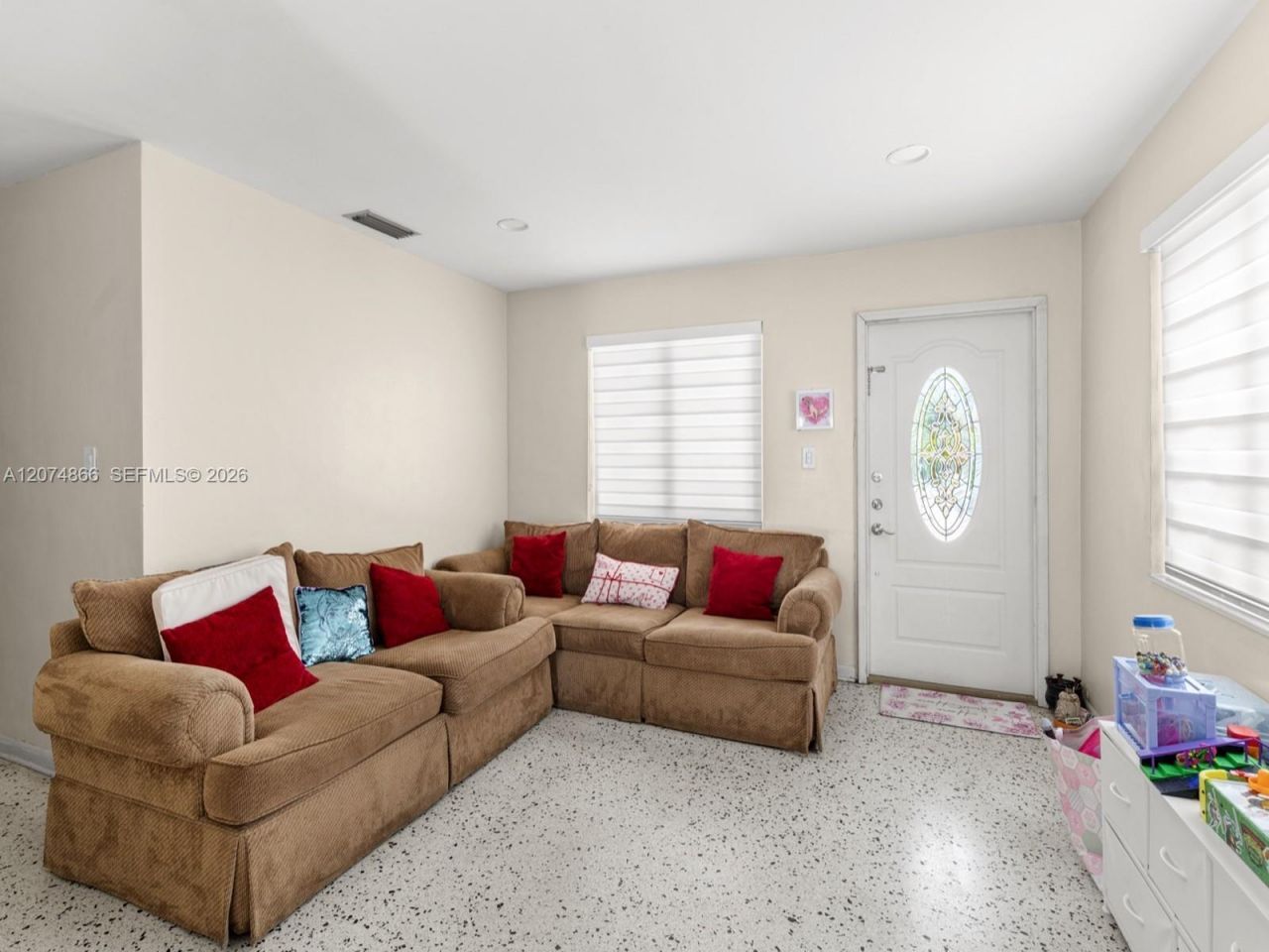 740 NW 32nd Ct , Miami, FL 33125 Photo