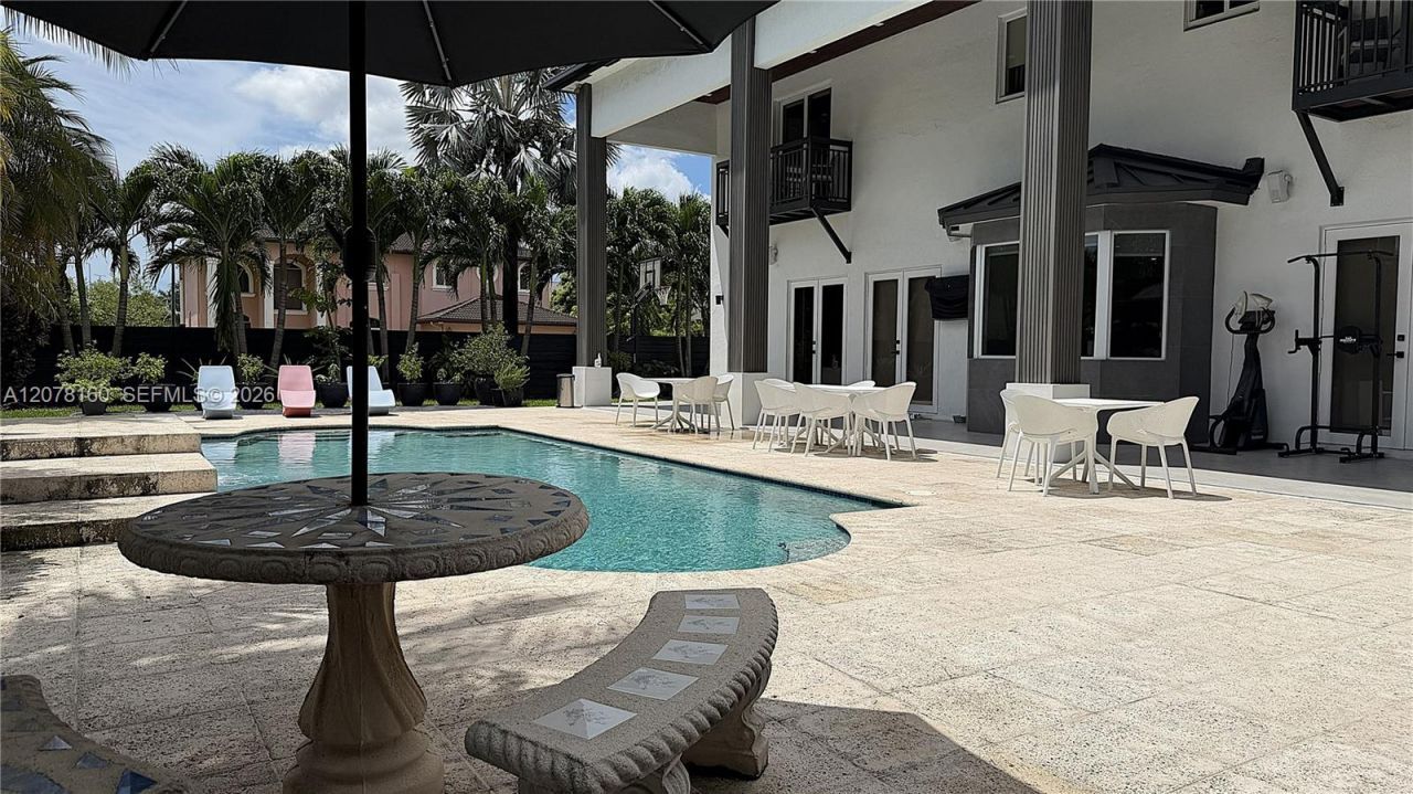 8211 SW 122nd Ave , Miami, FL 33183 Photo