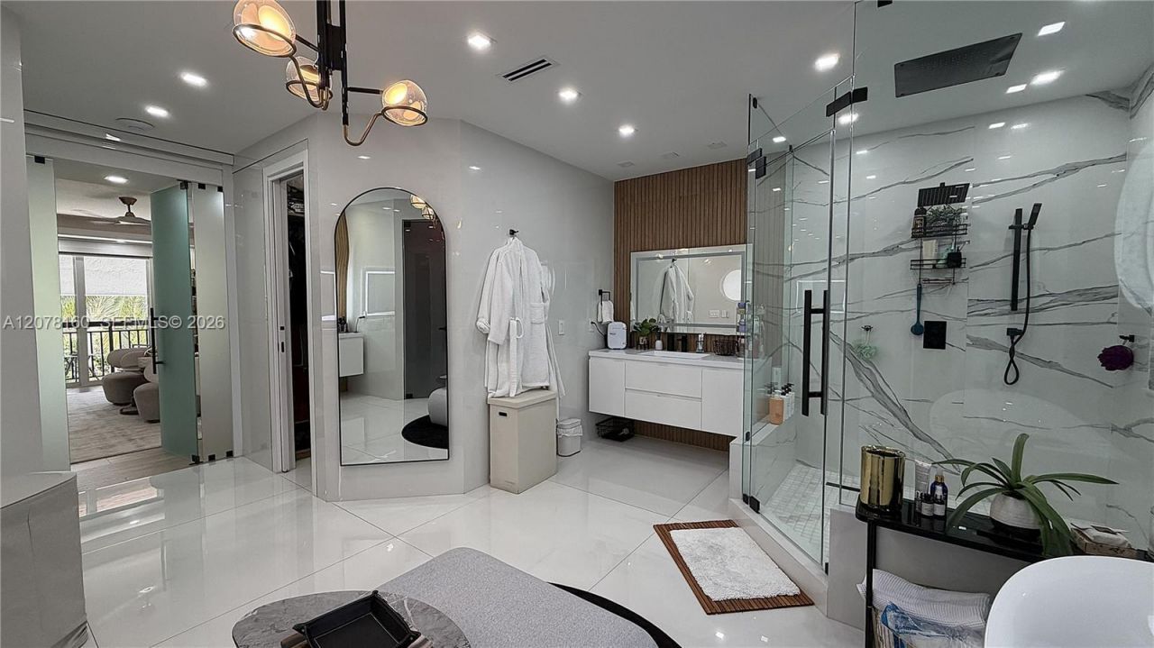 8211 SW 122nd Ave , Miami, FL 33183 Photo