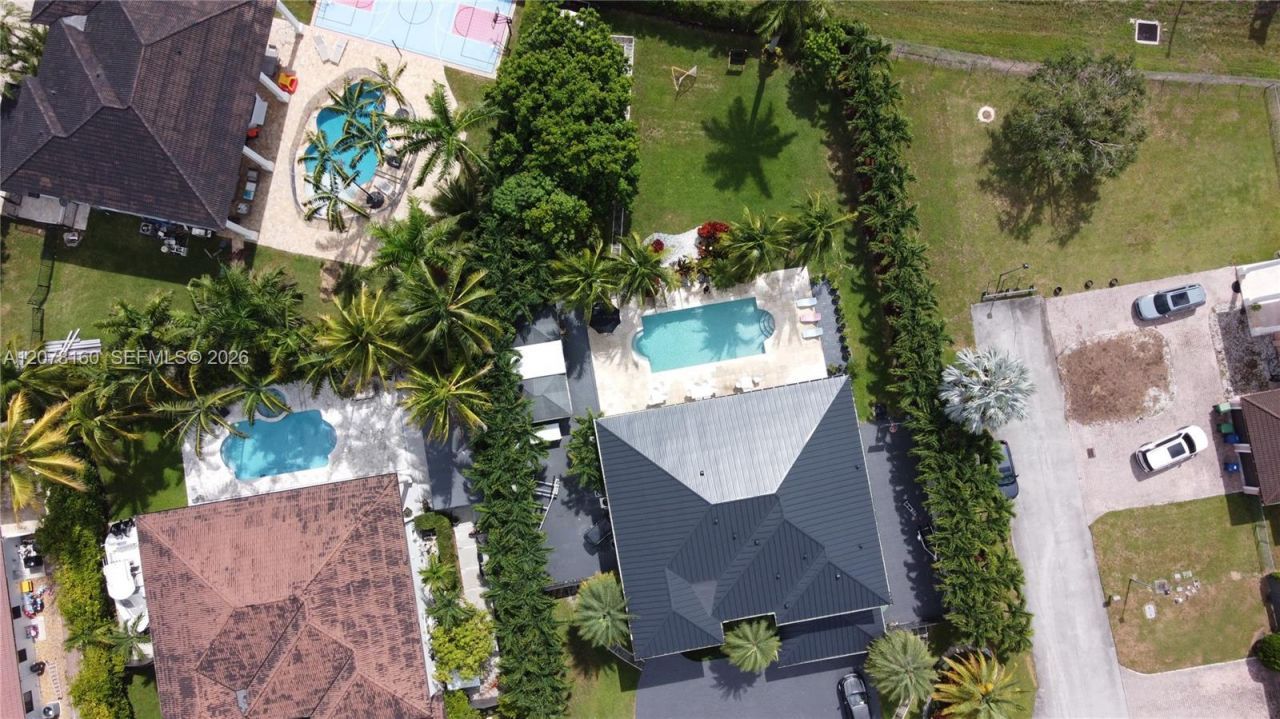 8211 SW 122nd Ave , Miami, FL 33183 Photo