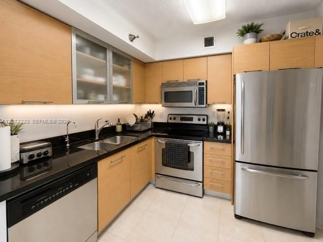 3300 NE 191st St, Unit PH16, Aventura, FL 33180 Photo