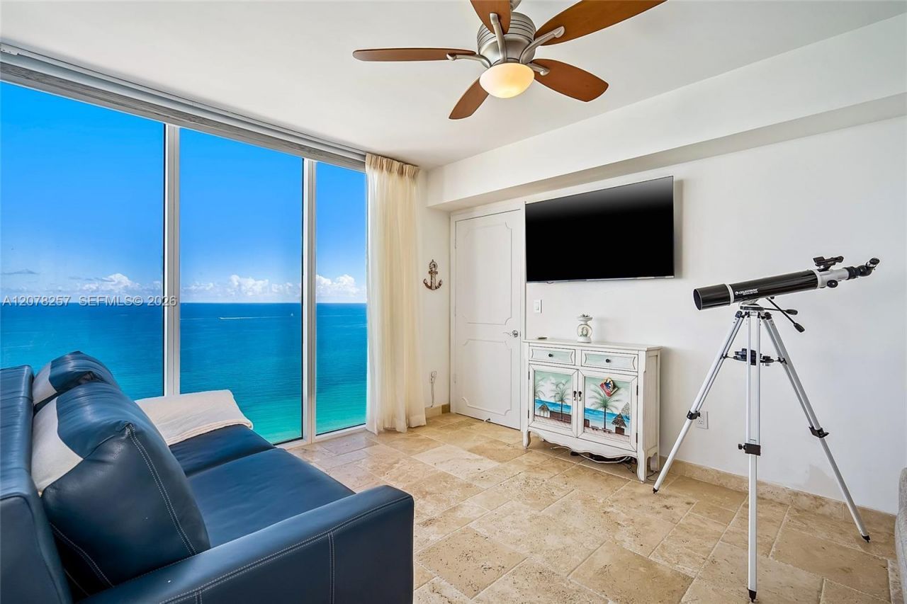 19111 Collins Ave , Unit 2705, Sunny Isles Beach, FL 33160 Photo