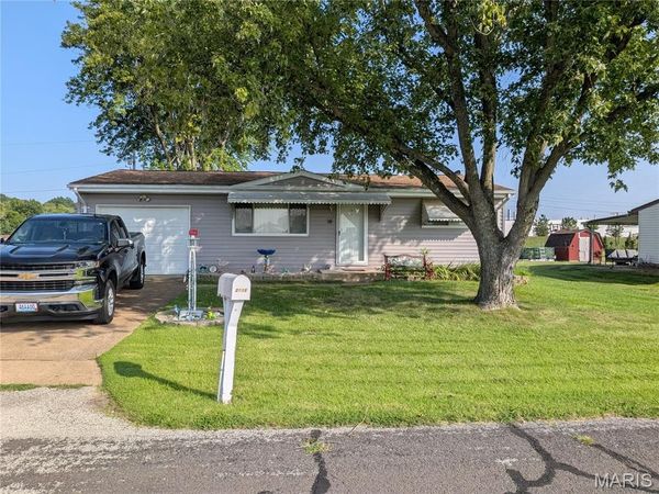 2891 Rinnie Court , Arnold, MO 63010