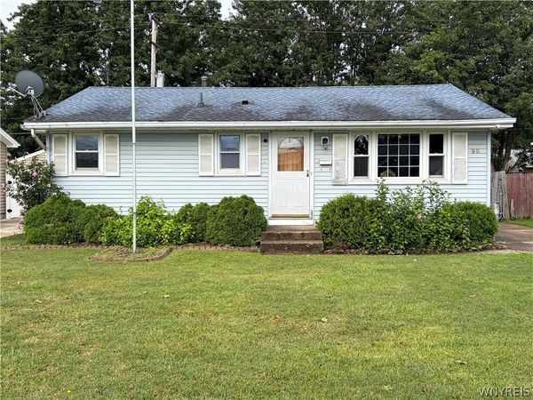95 King Avenue , Depew, NY 14043