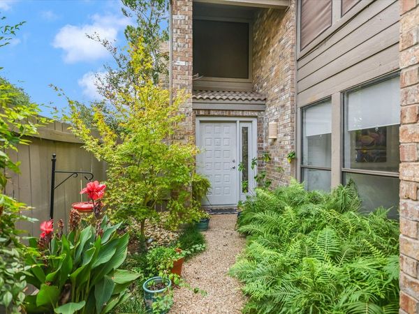 5813 BACK CT, Austin, TX 78731