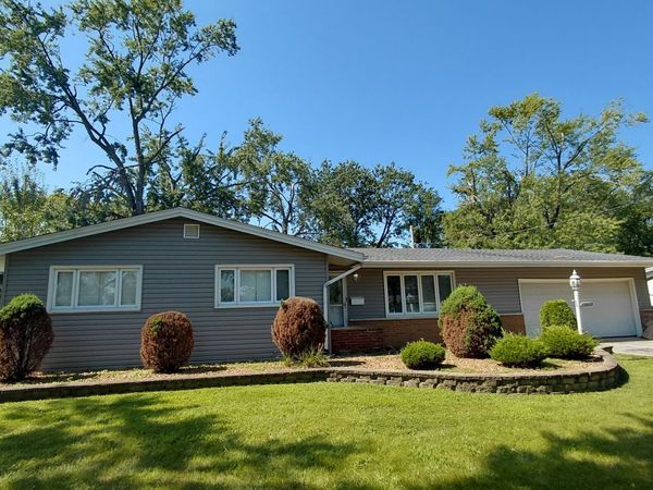 18828 Greenbay Avenue , Lansing, IL 60438