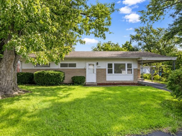 16243 Clifton Park Avenue , Markham, IL 60428