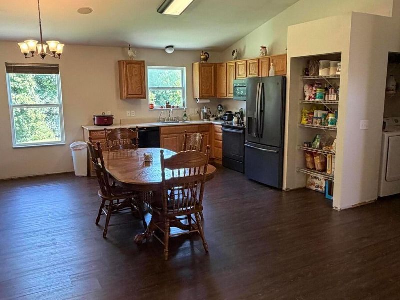 323 Haystack Avenue, Pataskala, OH 43062 Photo 8