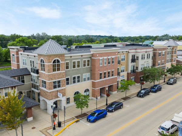 111 W Fulton Street, Unit 207, Edgerton, WI 53534