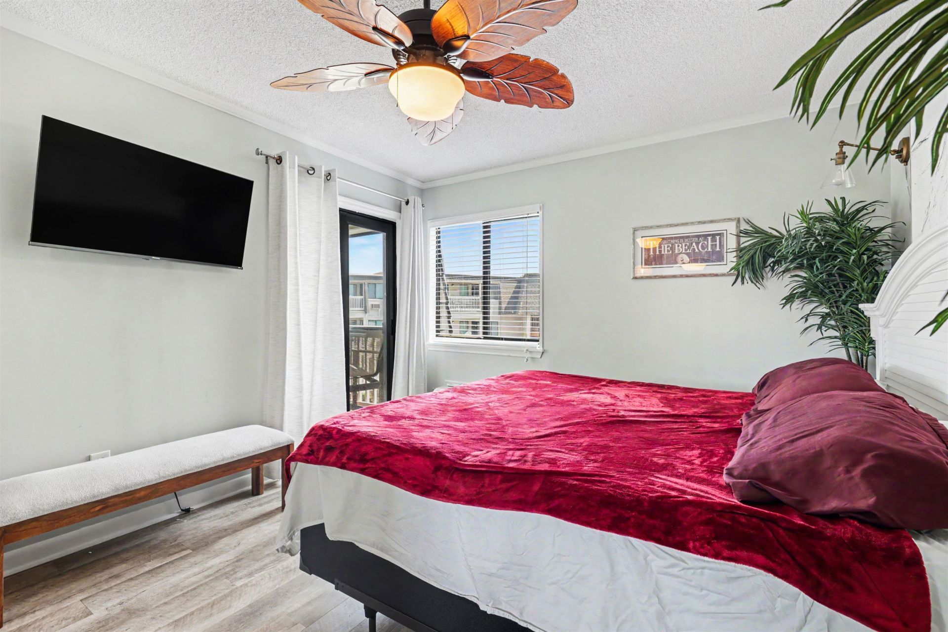 5601 N Ocean Blvd. Photo 17