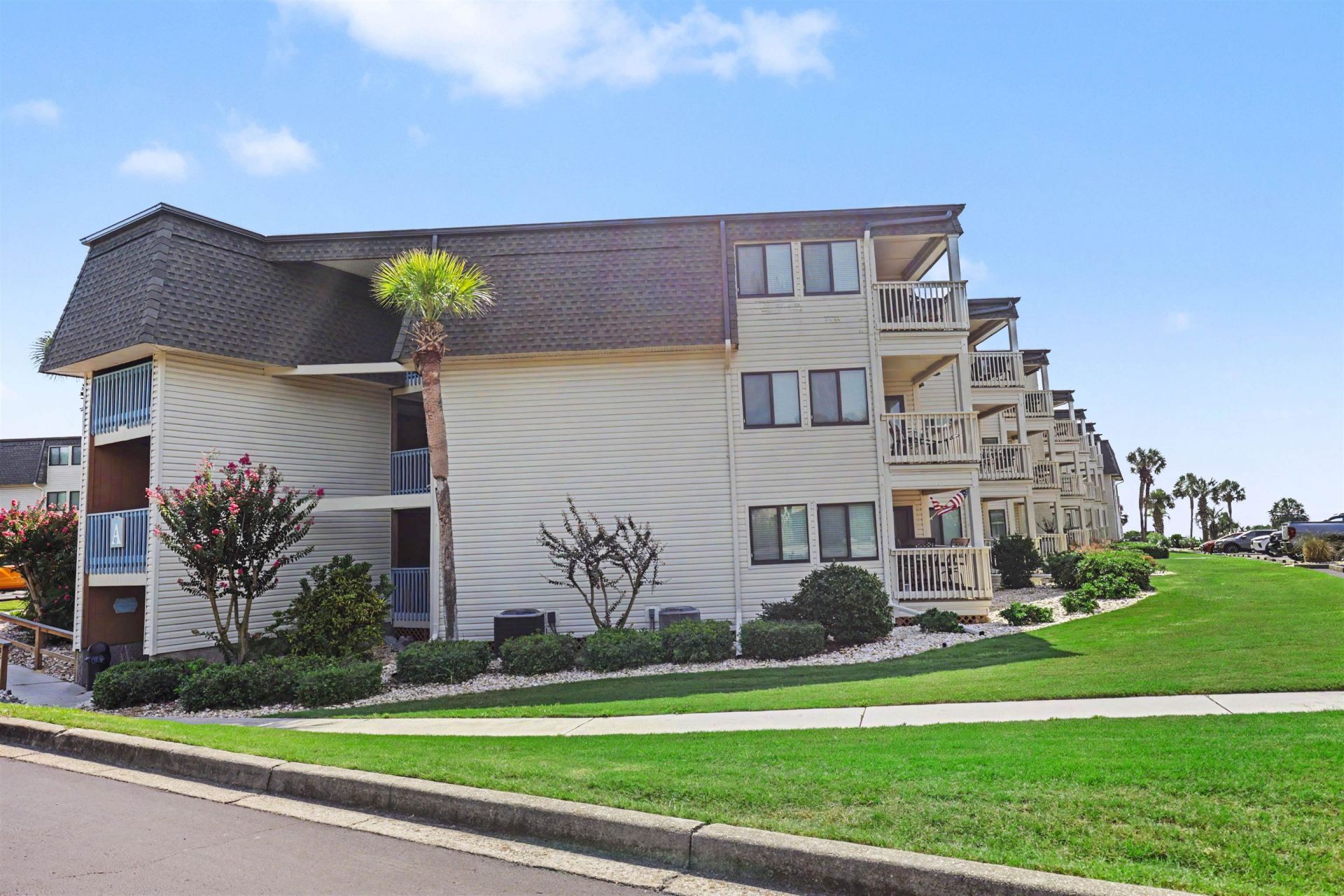 5601 N Ocean Blvd. Photo 5