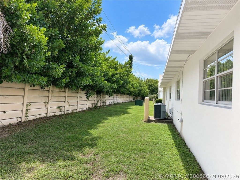 2103 SE Edler Drive , Stuart, FL 34994 Photo