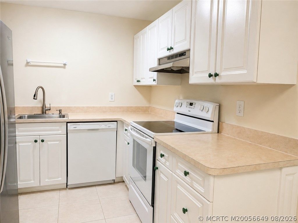 2103 SE Edler Drive , Stuart, FL 34994 Photo