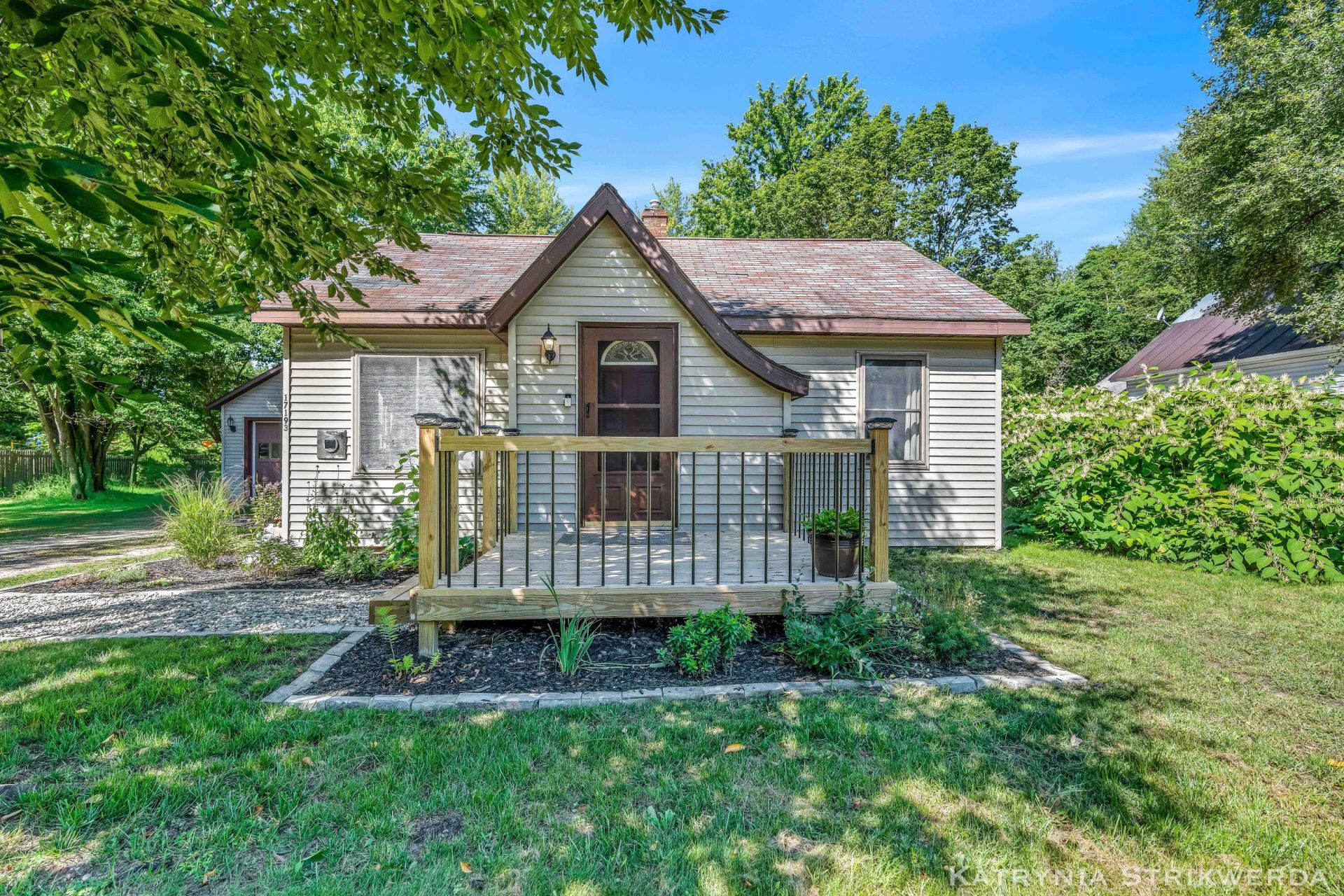 17193 1st Street, Nunica, MI 49448 Main Photo
