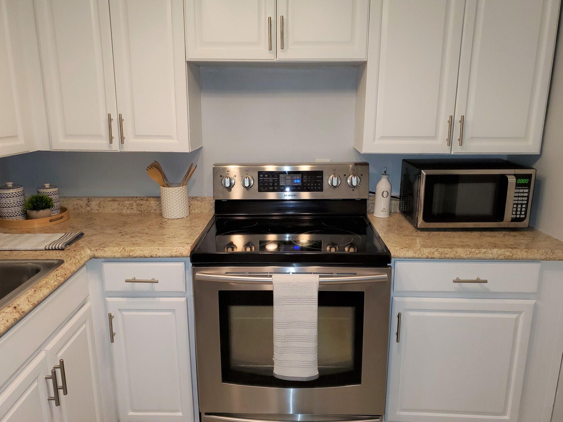 413 SE 23rd Street, Fort Lauderdale, FL 33316 Photo