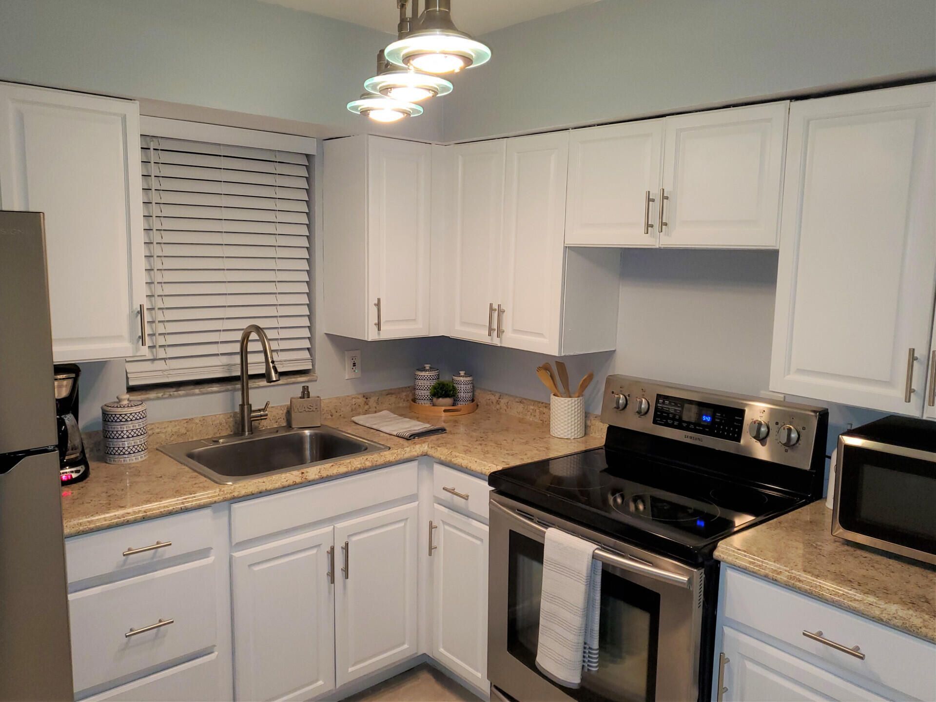 413 SE 23rd Street, Fort Lauderdale, FL 33316 Photo