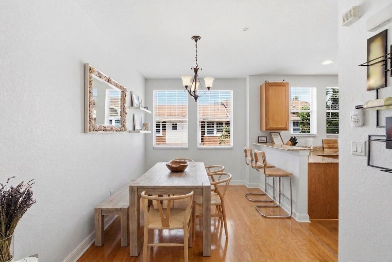 960 Millbrae Court, Unit 6, West Palm Beach, FL 33401 Photo