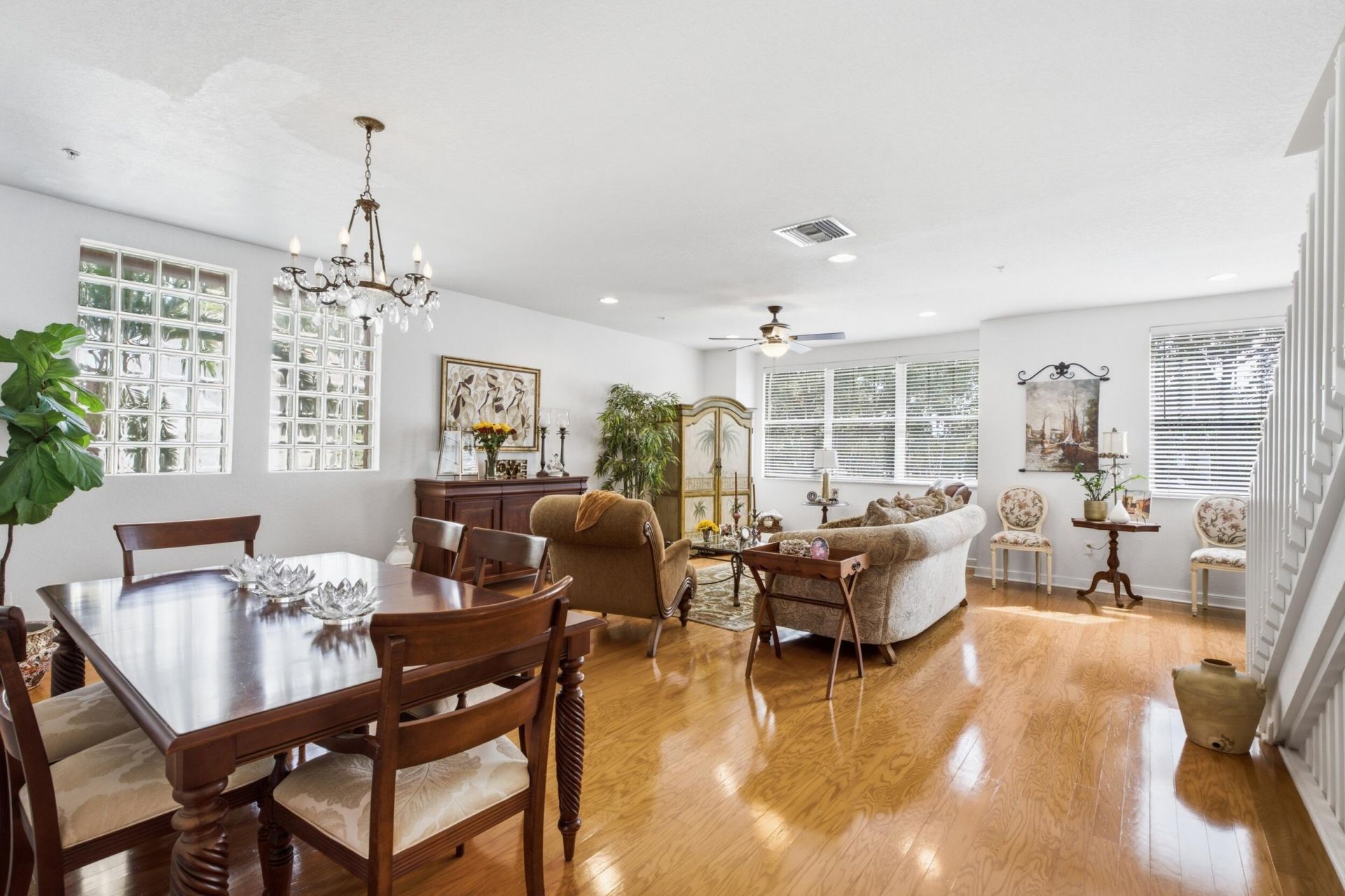 960 Millbrae Court, Unit 6, West Palm Beach, FL 33401 Photo