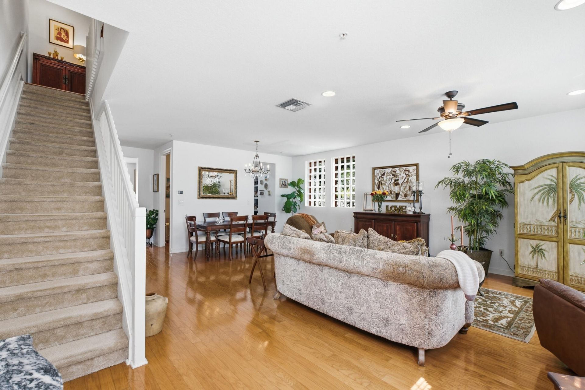 960 Millbrae Court, Unit 6, West Palm Beach, FL 33401 Photo