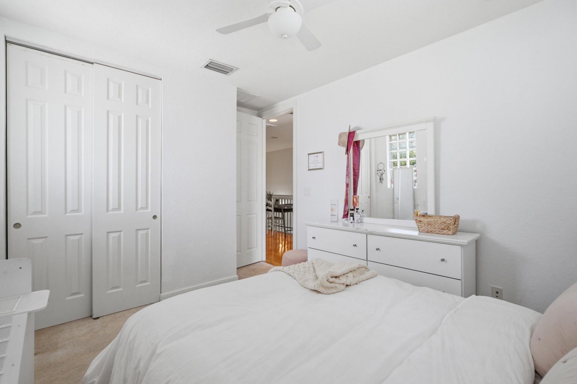 960 Millbrae Court, Unit 6, West Palm Beach, FL 33401 Photo