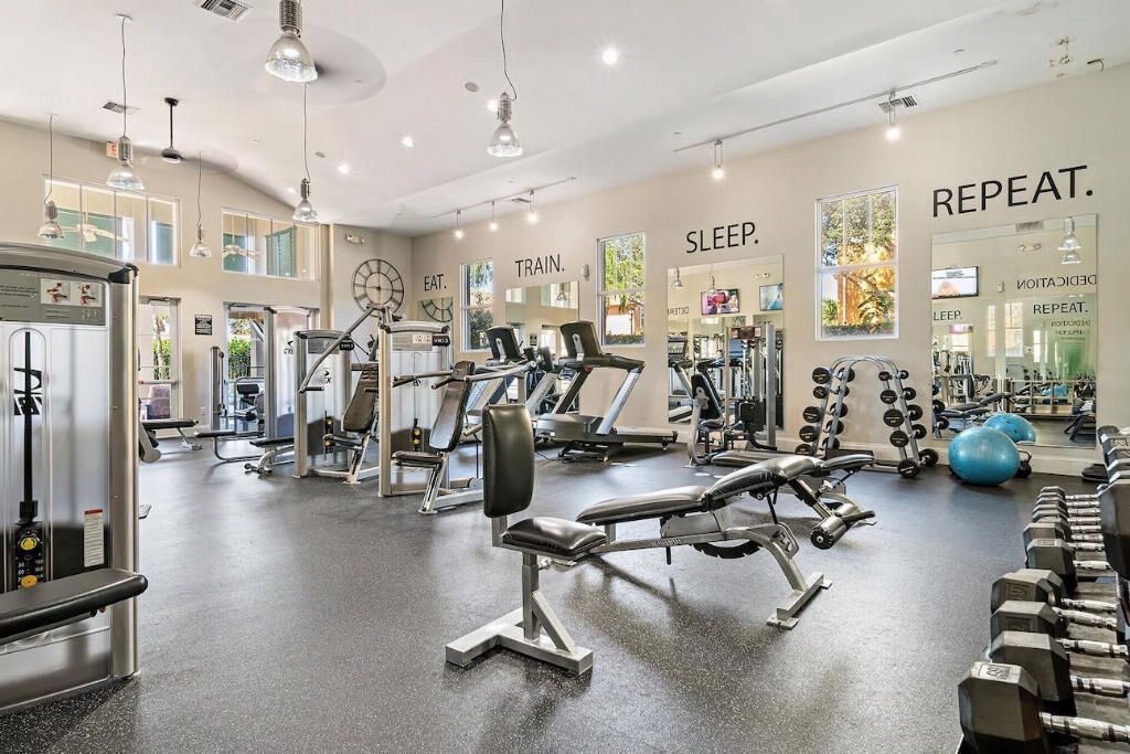 960 Millbrae Court, Unit 6, West Palm Beach, FL 33401 Photo