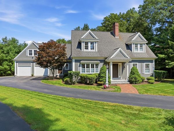 12 Boxwood Lane, Lexington, MA 02420