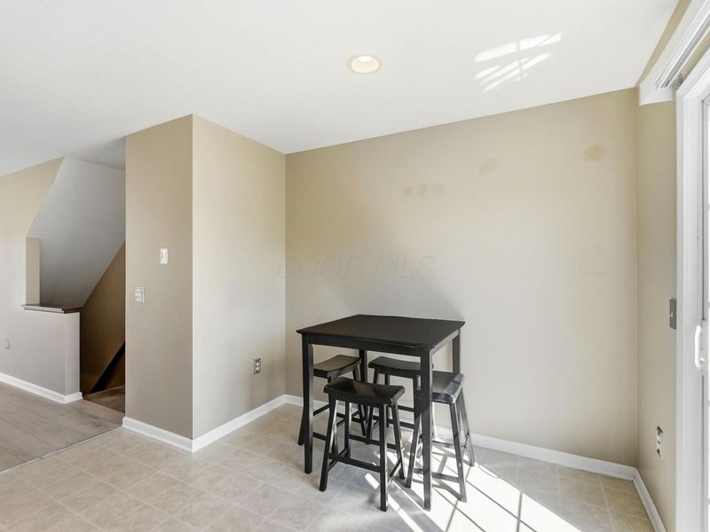 5258 Royal Arch Cascade Drive , Unit 25, Dublin, OH 43016 Photo 11