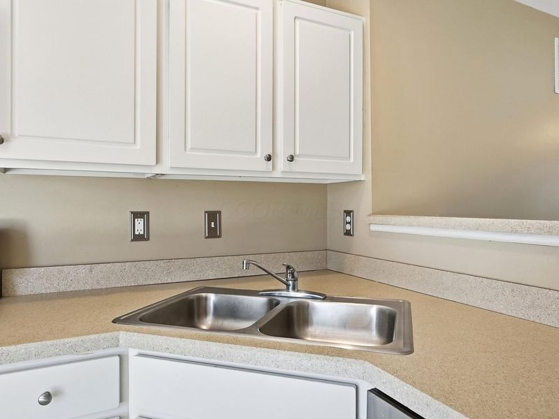 5258 Royal Arch Cascade Drive , Unit 25, Dublin, OH 43016 Photo 14