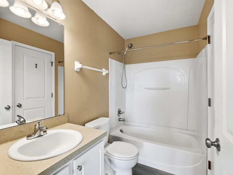 5258 Royal Arch Cascade Drive , Unit 25, Dublin, OH 43016 Photo 22