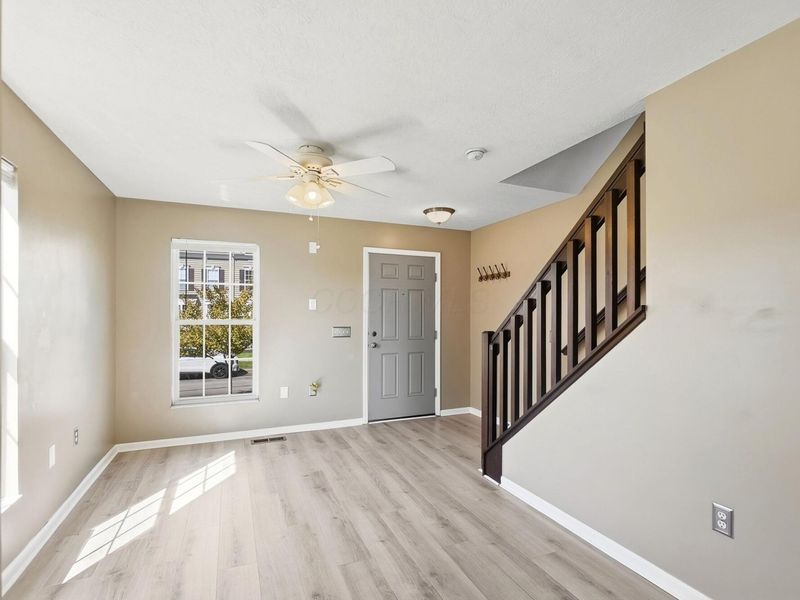 5258 Royal Arch Cascade Drive , Unit 25, Dublin, OH 43016 Photo 4