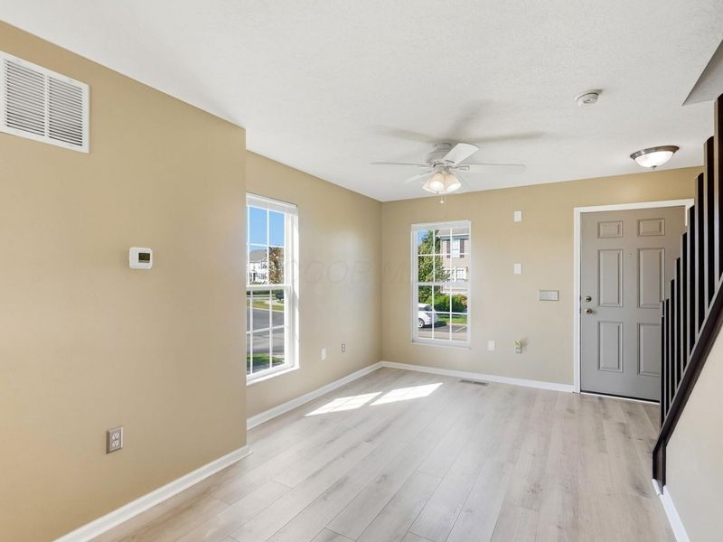 5258 Royal Arch Cascade Drive , Unit 25, Dublin, OH 43016 Photo 5