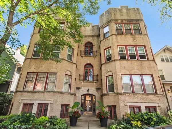 6535 N Ashland Avenue, Unit 3S, Chicago, IL 60626
