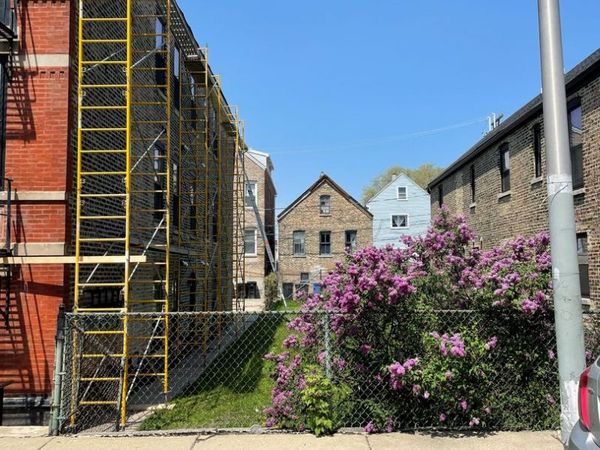 924 W 32nd Place , Chicago, IL 60608