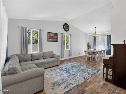 2390 Lincoln Meadows Drive, Reno, NV 89521 Photo
