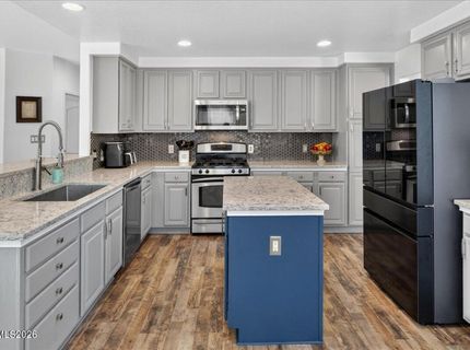 2390 Lincoln Meadows Drive, Reno, NV 89521 Photo
