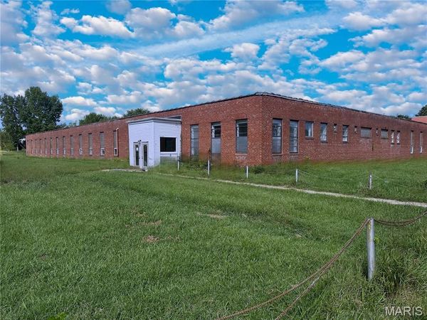 321 E Hardy Street , St James, MO 65559