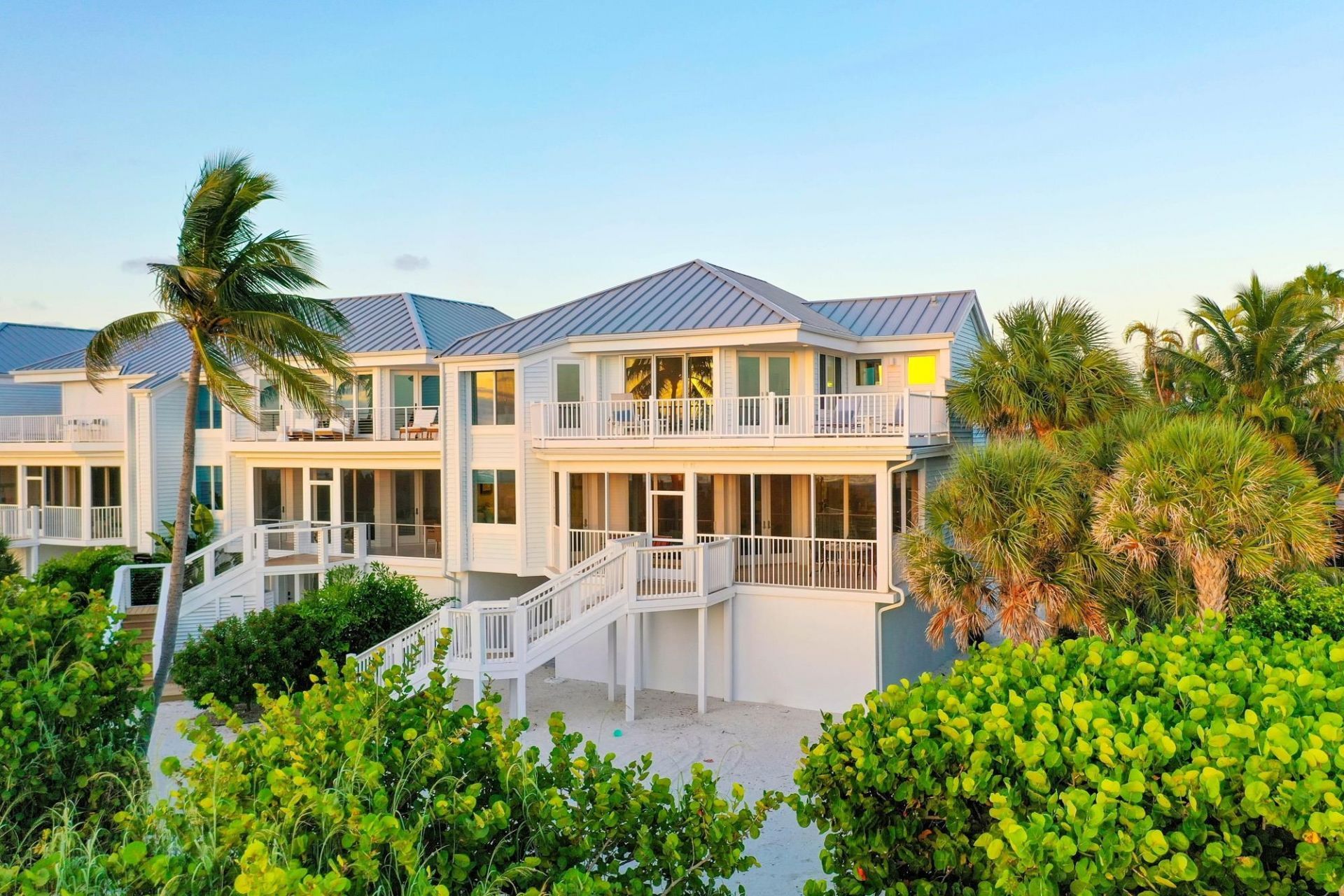 1071 S Seas Plantation Rd, Captiva, FL 33924 Photo