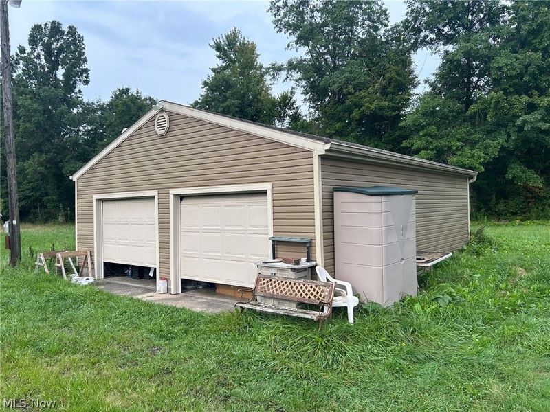 3049 Parkman Road, Warren, OH 44481 Photo 12