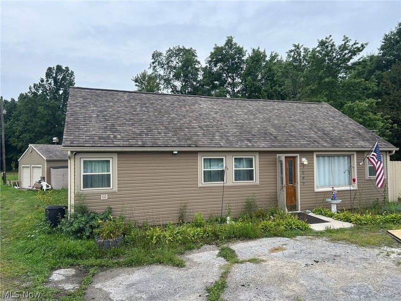3049 Parkman Road, Warren, OH 44481 Photo 4