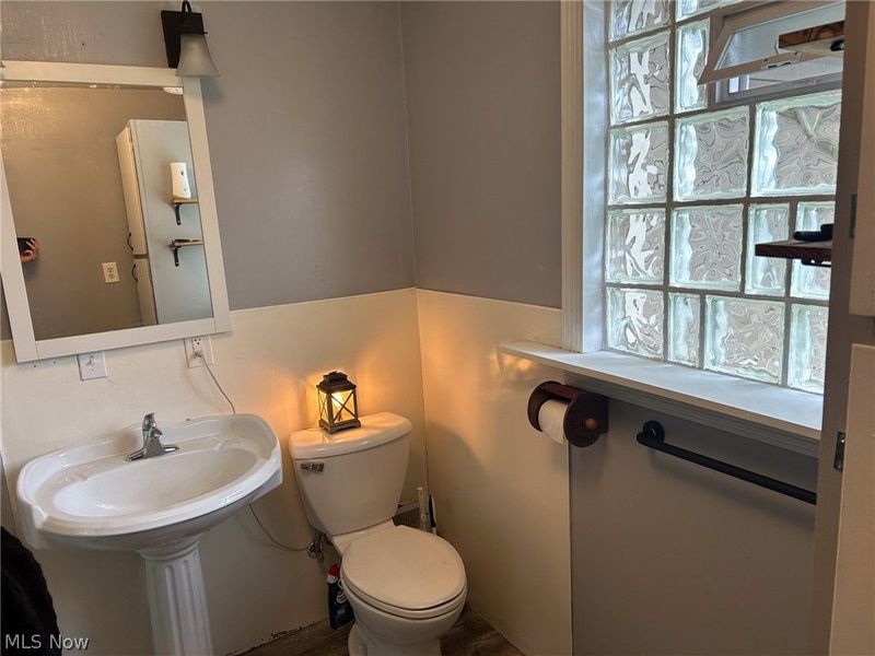 3049 Parkman Road, Warren, OH 44481 Photo 6