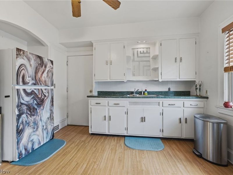 890 Hamlin Street, Akron, OH 44320 Photo 14