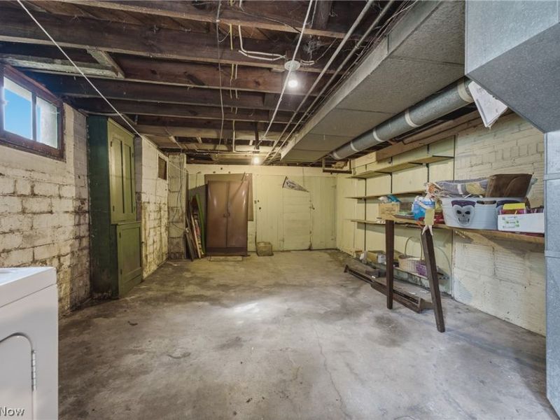 890 Hamlin Street, Akron, OH 44320 Photo 42