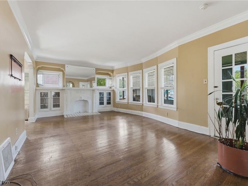 890 Hamlin Street, Akron, OH 44320 Photo 5