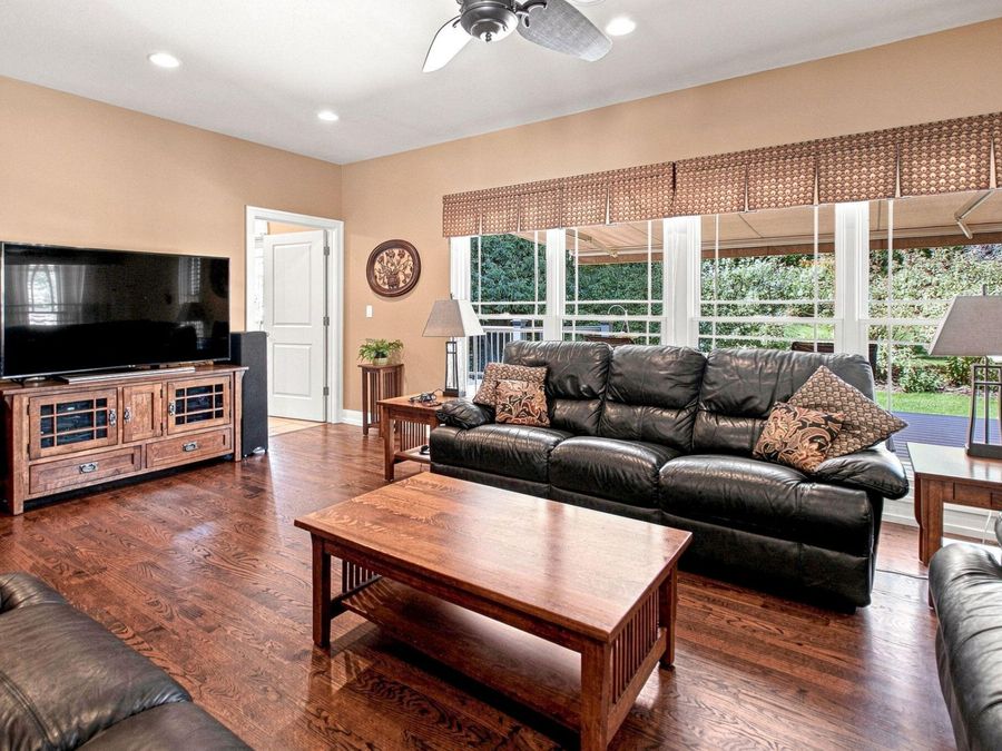 Property Image 57