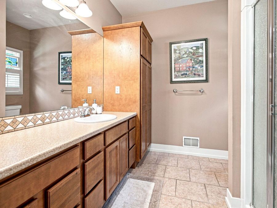 Property Image 92